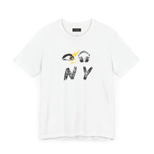 Load image into Gallery viewer, Eye Love NY Headphones White Tee
